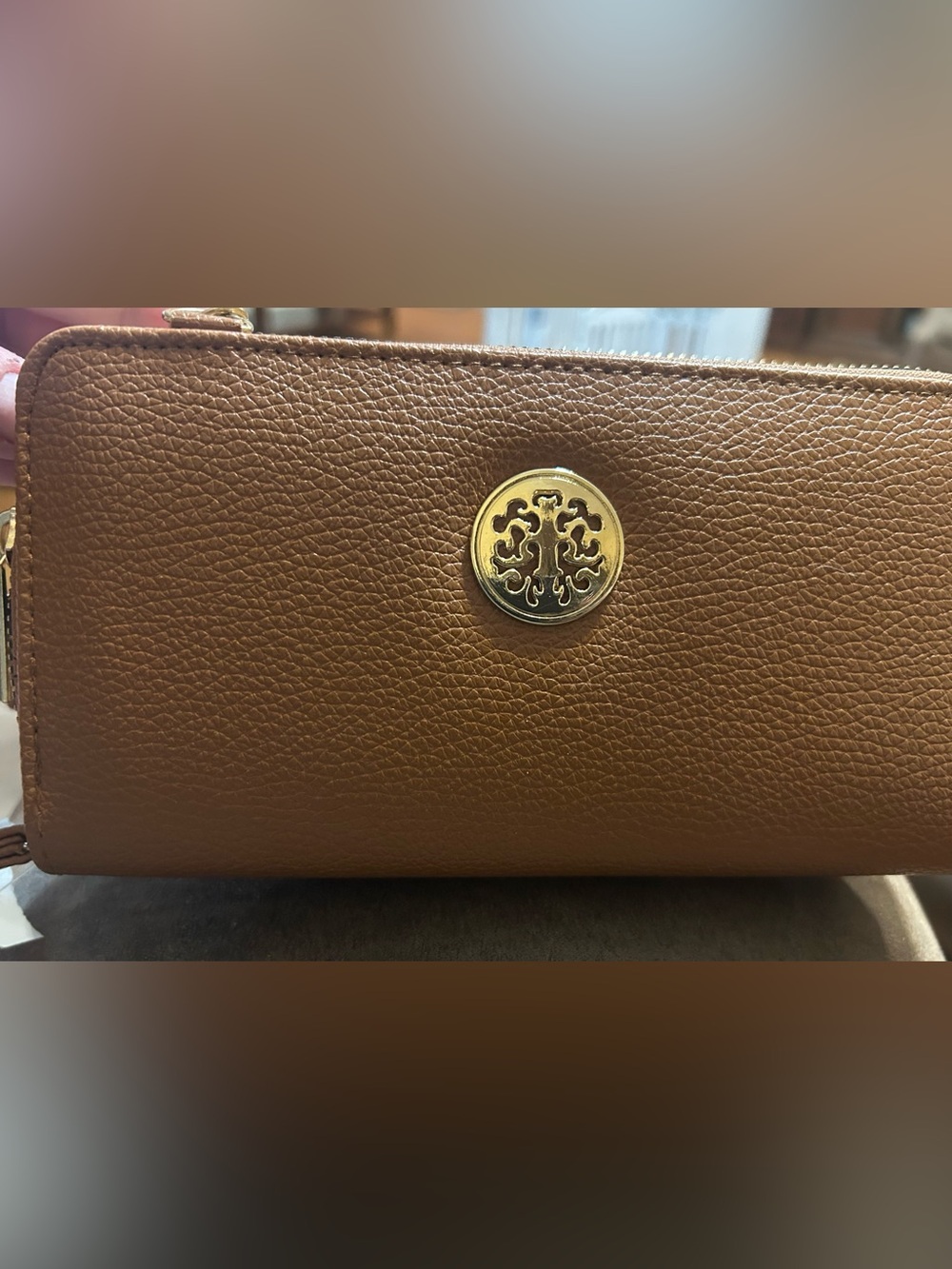 Brown Pebbled  Zip Wallet/Crossbody Bag Nee